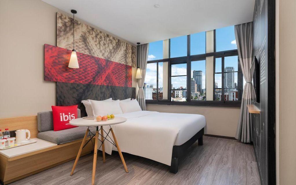 Отель Ibis Kunming Beijing Rd Экстерьер фото