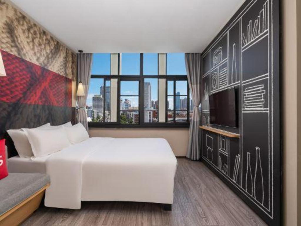 Отель Ibis Kunming Beijing Rd Экстерьер фото