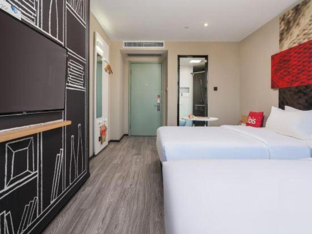 Отель Ibis Kunming Beijing Rd Экстерьер фото