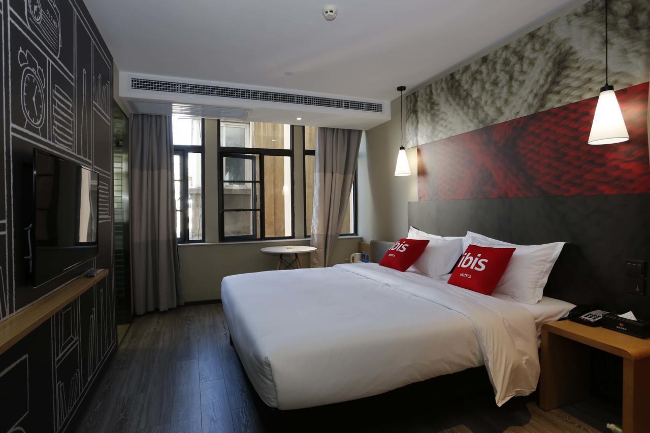 Отель Ibis Kunming Beijing Rd Экстерьер фото